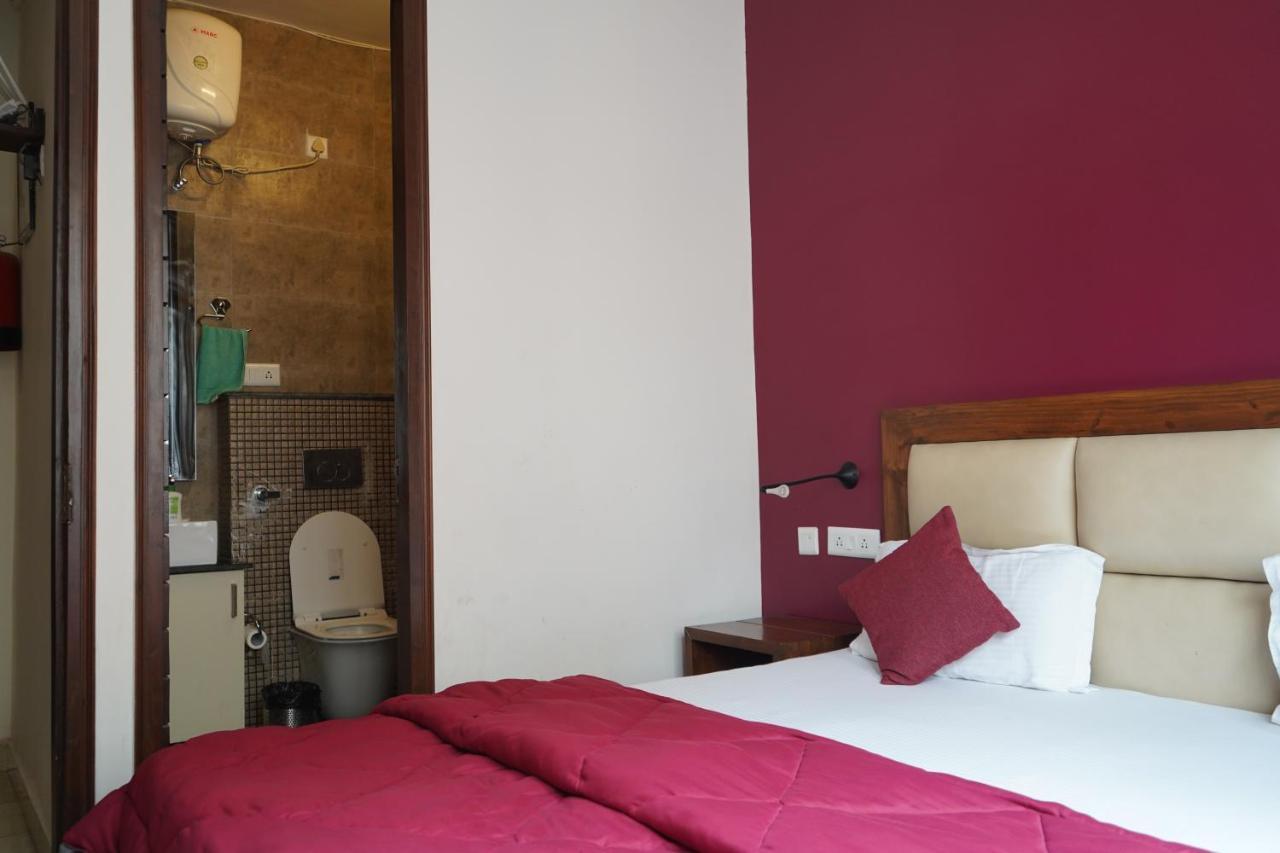 Joey'S Hostel Rishīkesh Εξωτερικό φωτογραφία